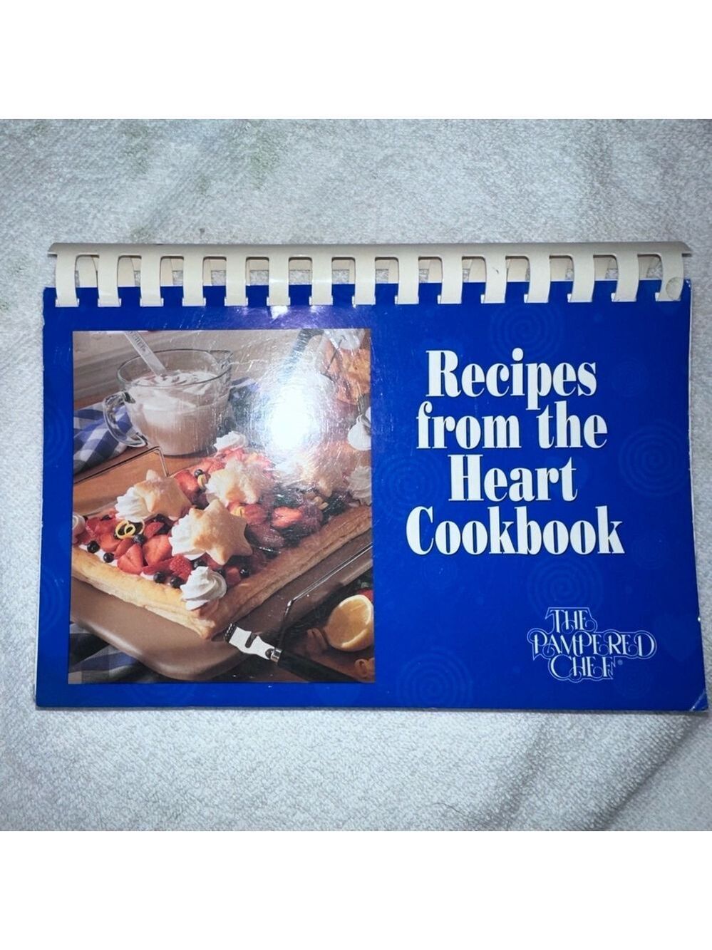 EUC Vintage 1997 The Pampered Chef Recipes From The Heart Cookbook